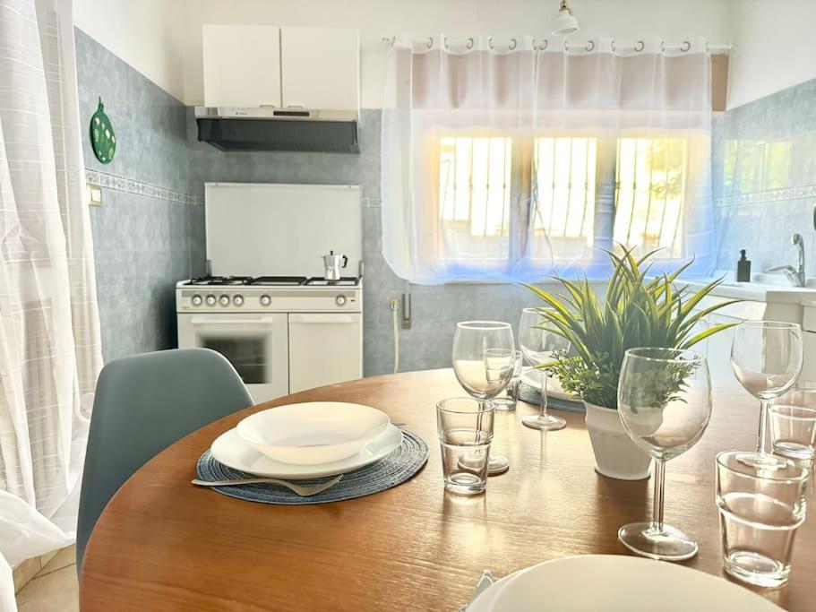 Casa Nel Verde - 4 Posti Letto Apartment Chiaravalle Luaran gambar